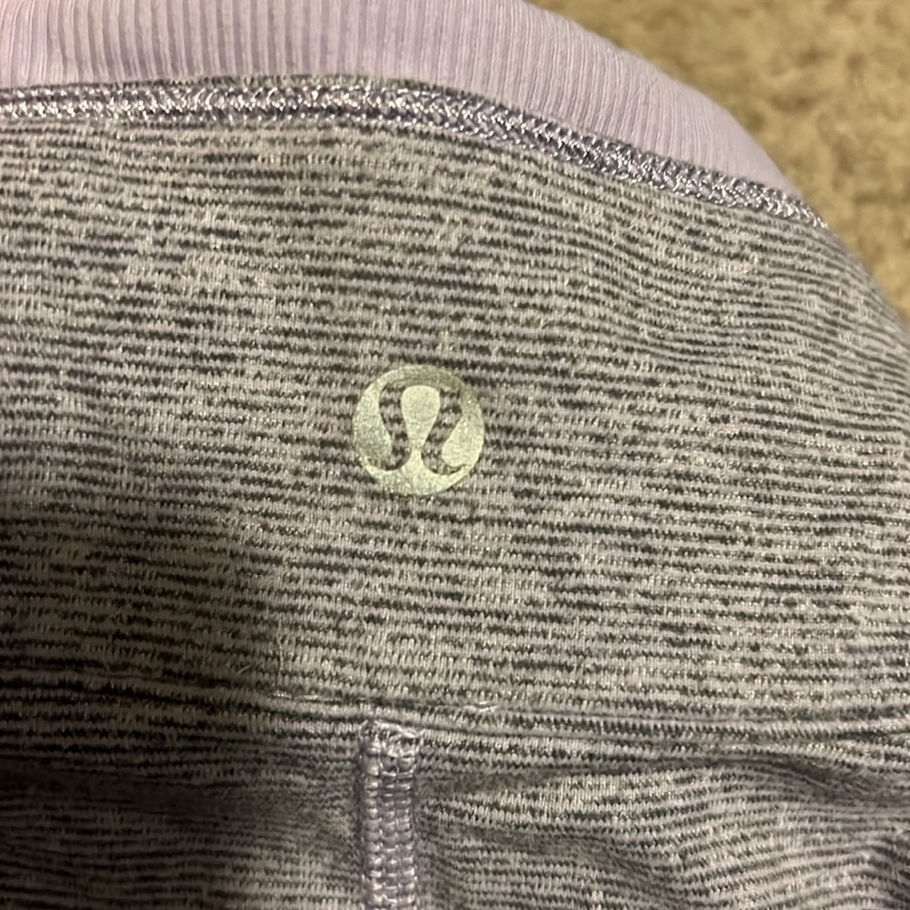 Lululemon 1/4 zip long sleeve top 6 - Picture 6 of 6